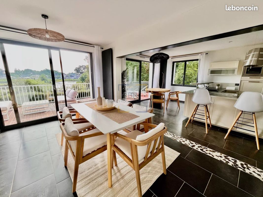 Maison 9 pièces 210 m² · à Mesquer · 210 m² · 765 000 €