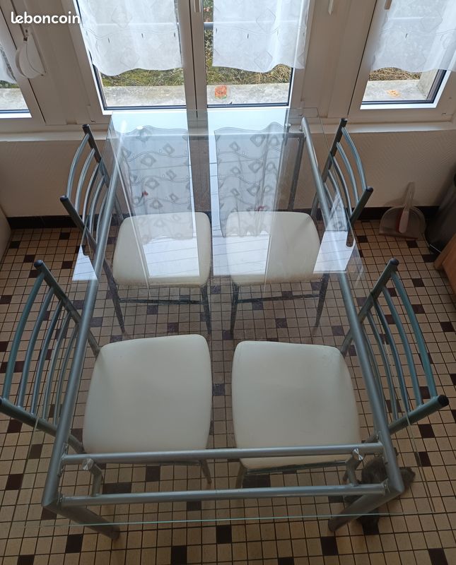 Table en verre + 6 chaises (image 1)