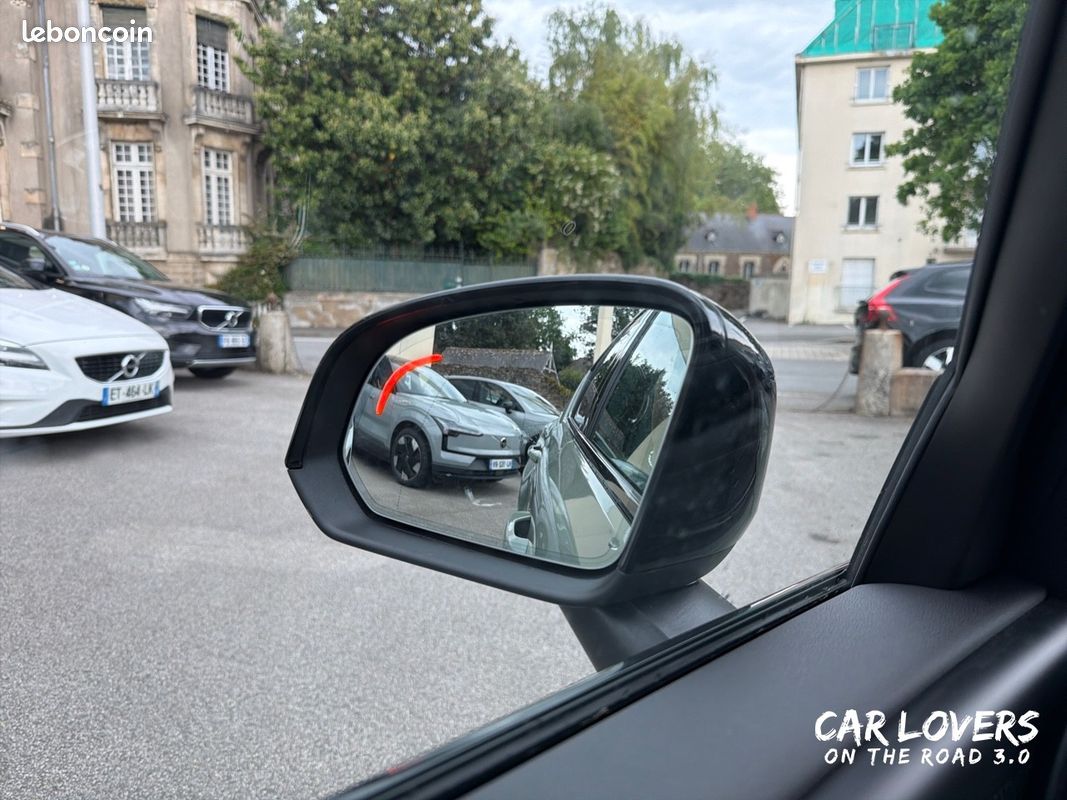 VOLVO XC40 B3 163 ch DCT7 Ultra (image 19)