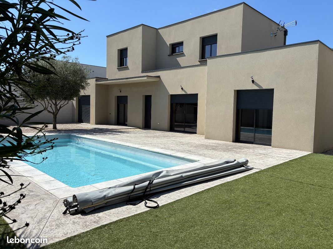 Maison 5 pièces 128 m² · à Agde · 128 m² · 1 980 €/mois