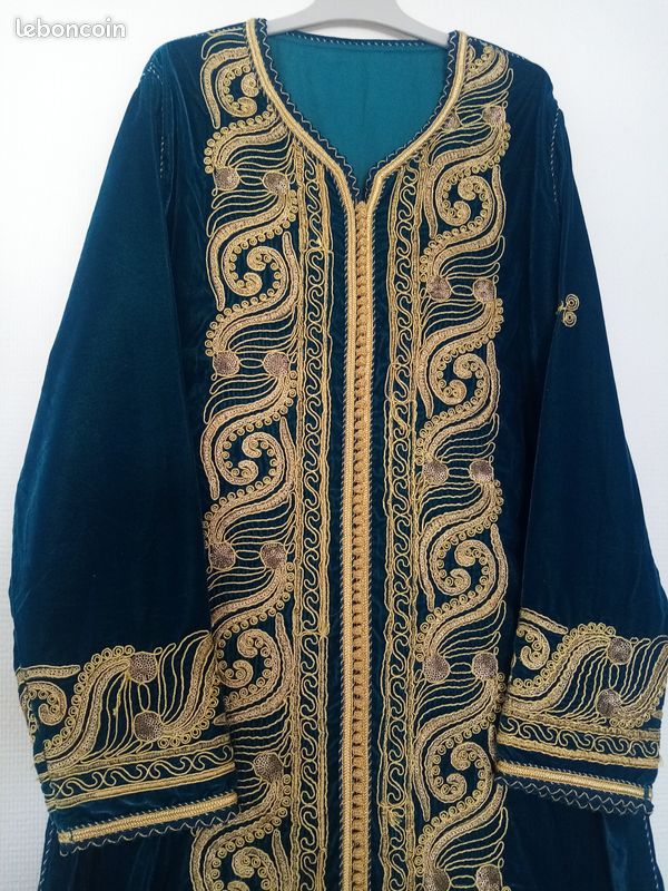 Caftan (image 1)
