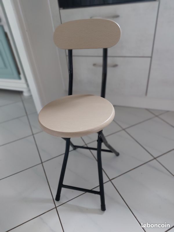 Petite chaise pliante bois et tube acier portable (image 2)