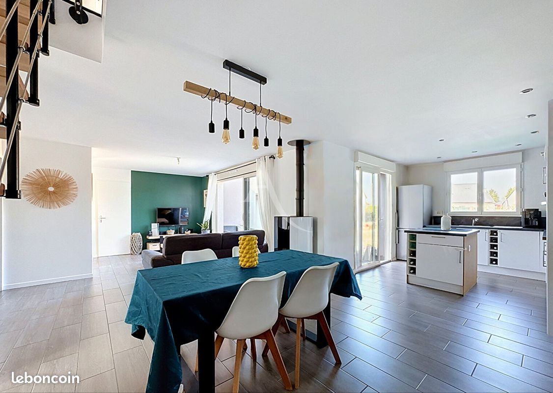 Maison 6 pièces 112 m² · à Terranjou · 112 m² · 255 100 €