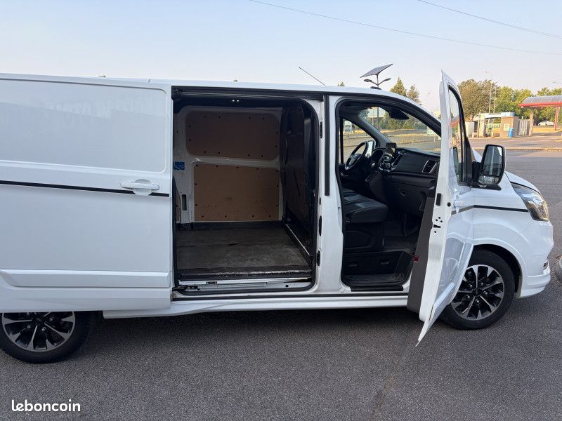 Ford TRANSIT CUSTOM FG 320 L2H1 2.0 ECOBLUE 170 S&S LIMITED BVA6 7CV (image 23)
