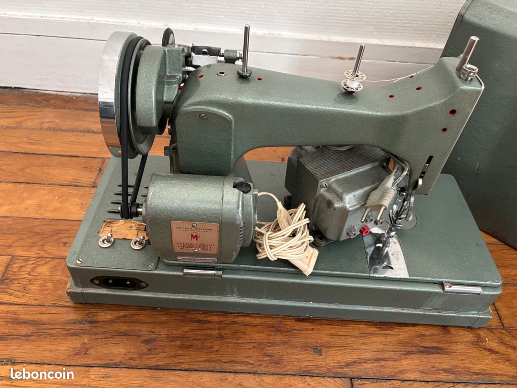 Machine à coudre vintage (image 1)
