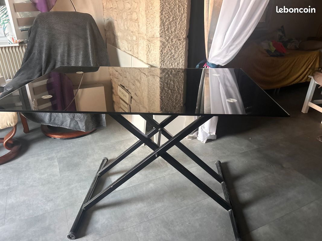 Vends table en verre (image 1)