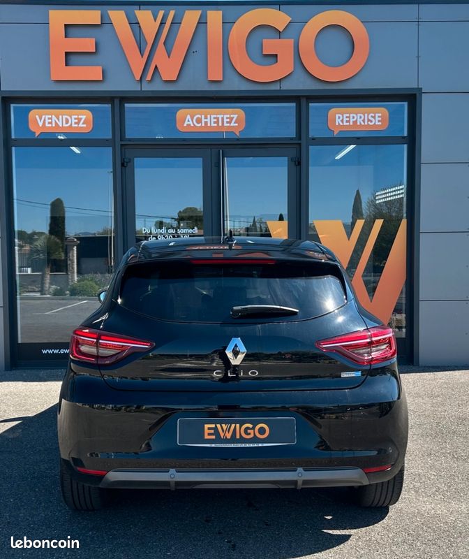 RENAULT CLIO 1.6 E-TECH 140 Ch HYBRID - 21 R.S. Line - ENTRETIEN POUR LA VENTE (image 4)