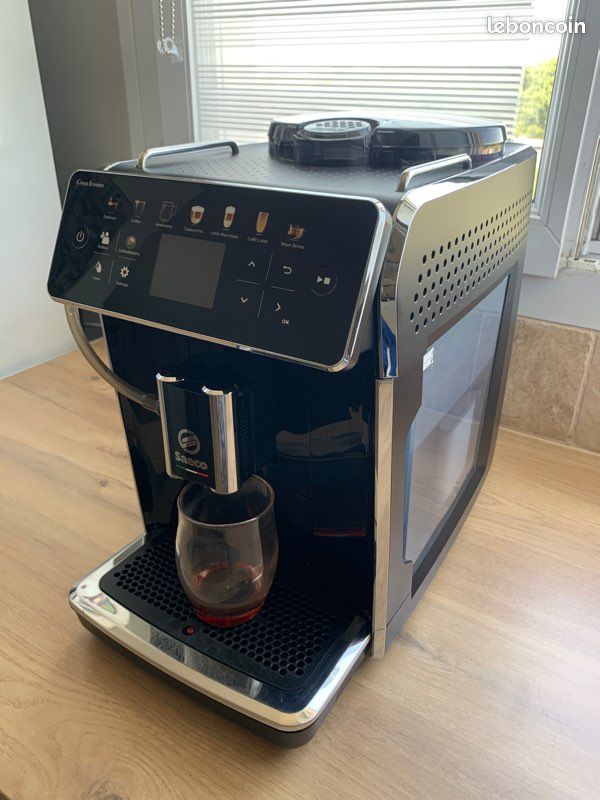 Machine à café avec percolateur (image 1)