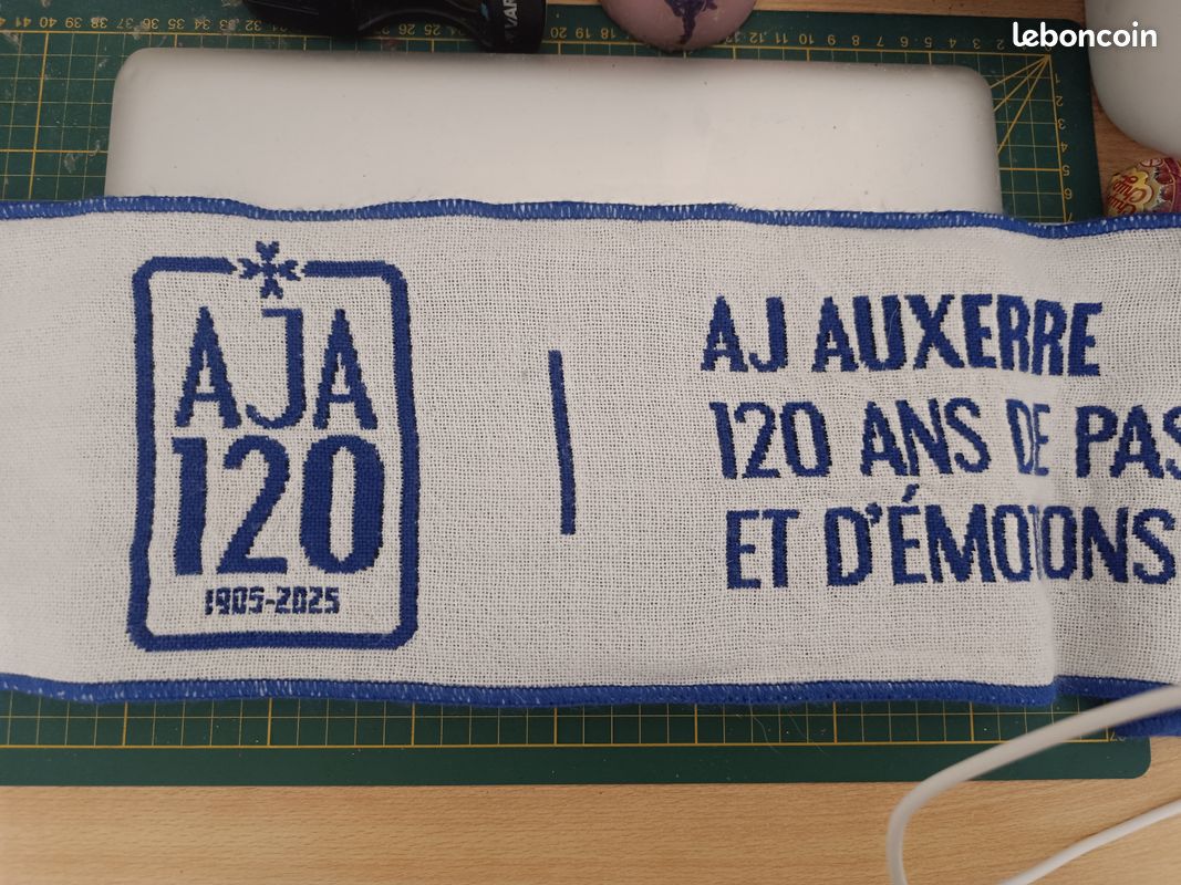 Écharpe Et Bracelet AJA Auxerre – Drapeau Supporter Football, Maillot Scarf Schal