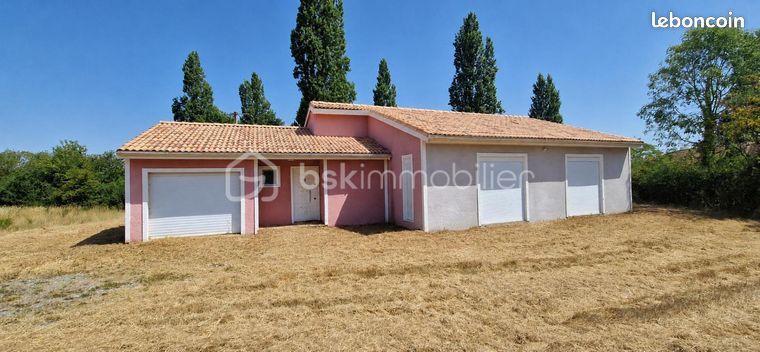 Terrain 4 031 m² Viennay