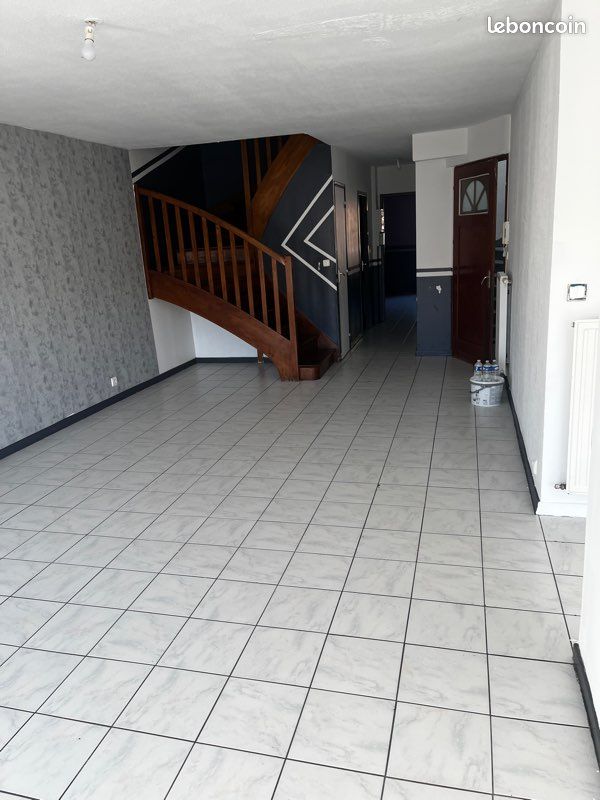 Appartement 5 pièces 115 m² · à Givors · 115 m² · 650 €/mois