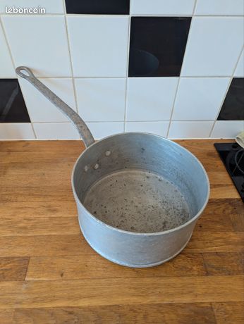 Ancienne Casserole Aluminium Vintage - 20 Cm - Manche Bois - Hauteur 10 Cm