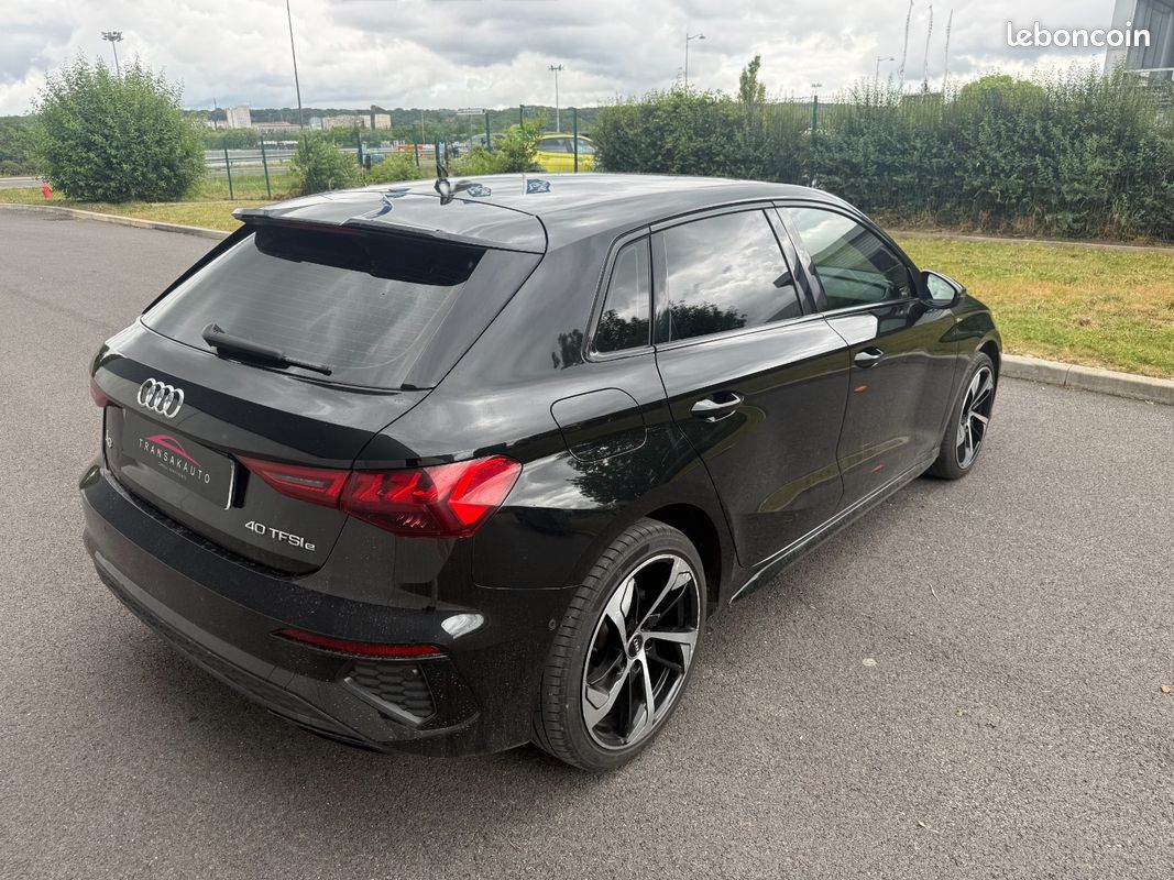 AUDI A3 SPORTBACK 40 TFSIe 204 Plug In Hybrid S tronic 6 S Line - Régulateur / Caméra de Recul / Révision OK / CT O (image 5)