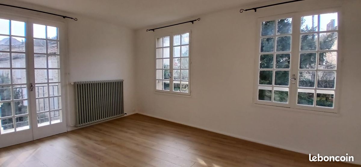 Appartement 2 pièces 60 m² · à Figeac · 60 m² · 571 €/mois