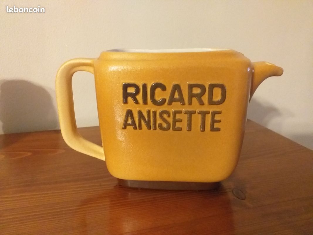 Pichet ricard (image 1)