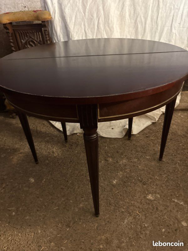 Table demi-lune et circulaire 6 pieds (image 4)