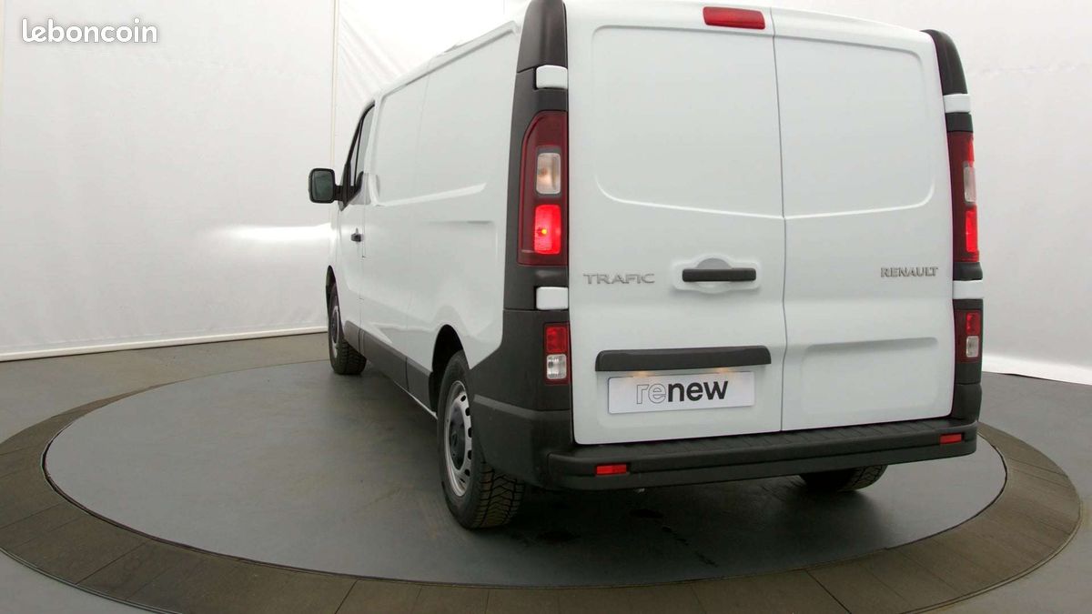 Renault trafic fgn l2h1 3000 kg blue dci 130 (image 20)