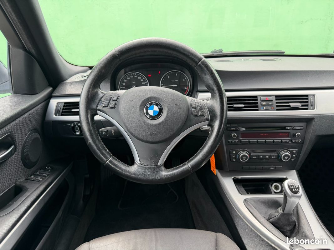 BMW Série 3 318D TOURING 2.0L 140CH (image 17)