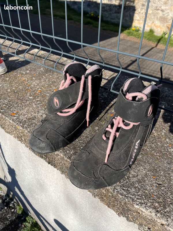 Blouson et chaussures moto (image 6)