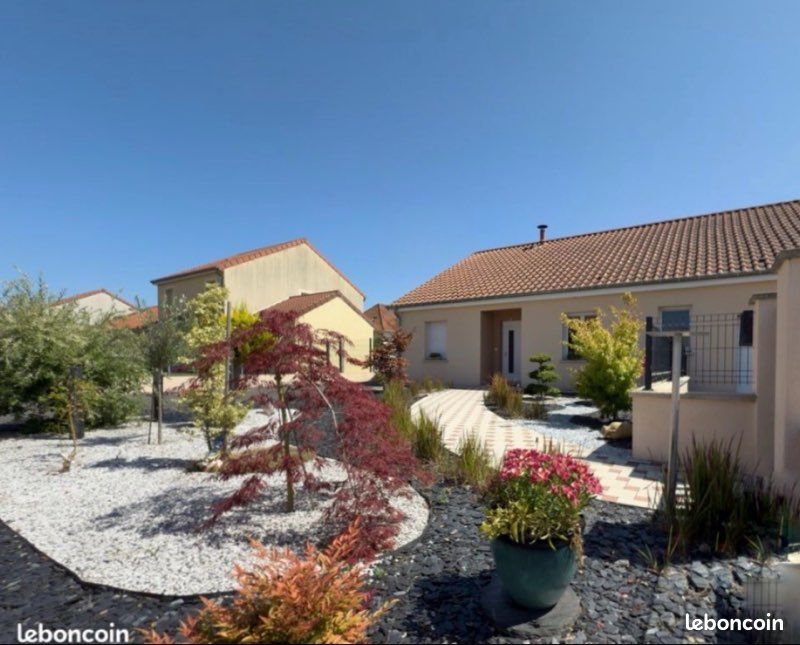 Maison 5 pièces 100 m² · à Uckange · 100 m² · 355 000 €