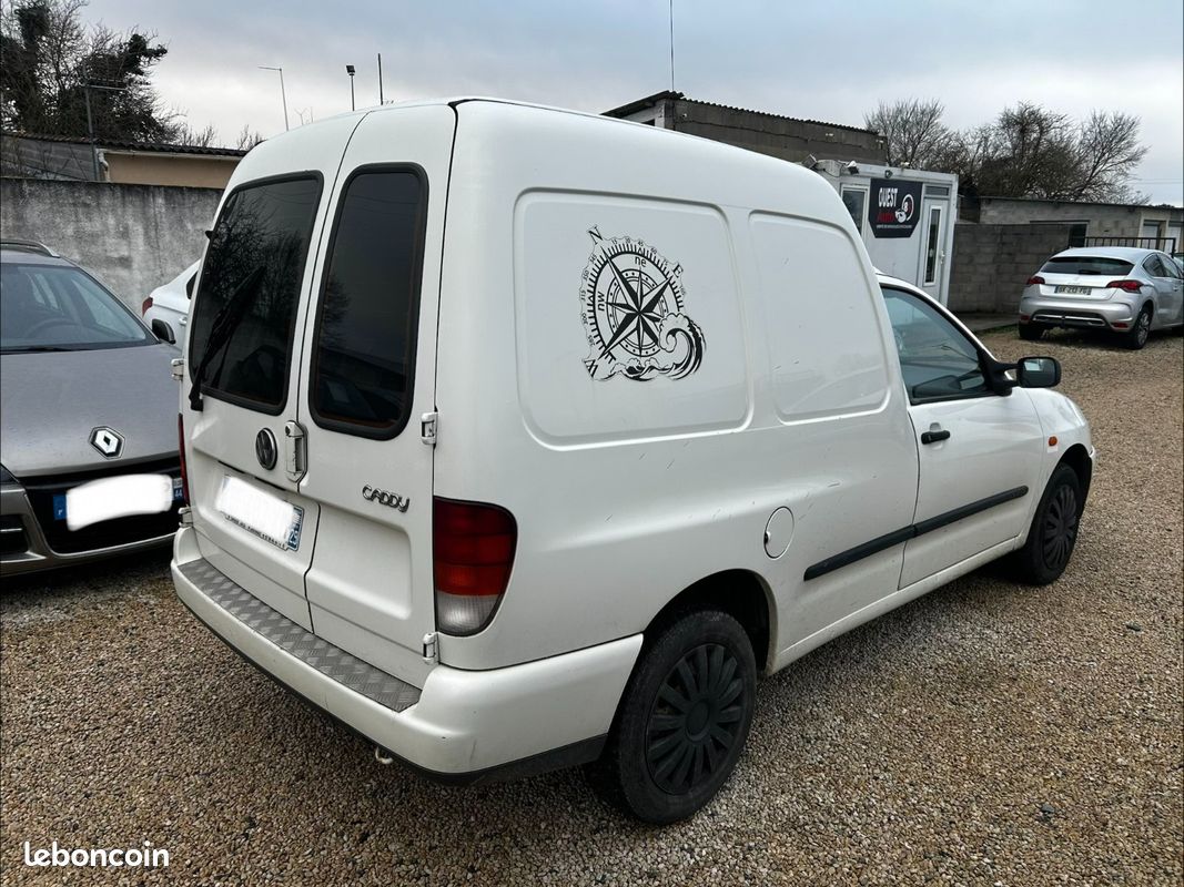 VOLKSWAGEN CADDY FOURGON 1.9 D 65 cv (image 5)