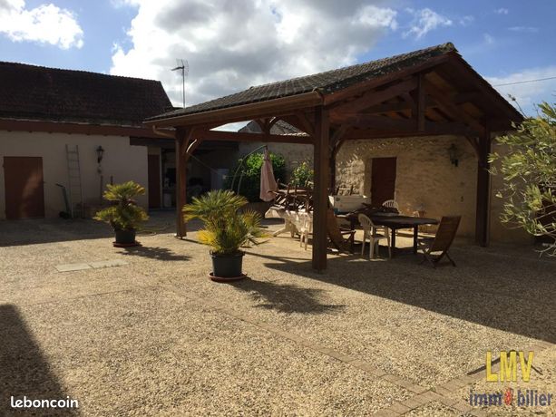 Maison 6 pièces 266 m²