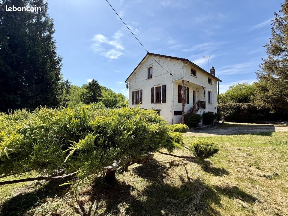 Maison 7 pièces 186 m² · à Bray-sur-Seine · 186 m² · 185 000 €