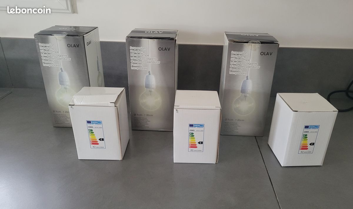 Lot de 3 suspensions neuves avec ampoules (image 1)