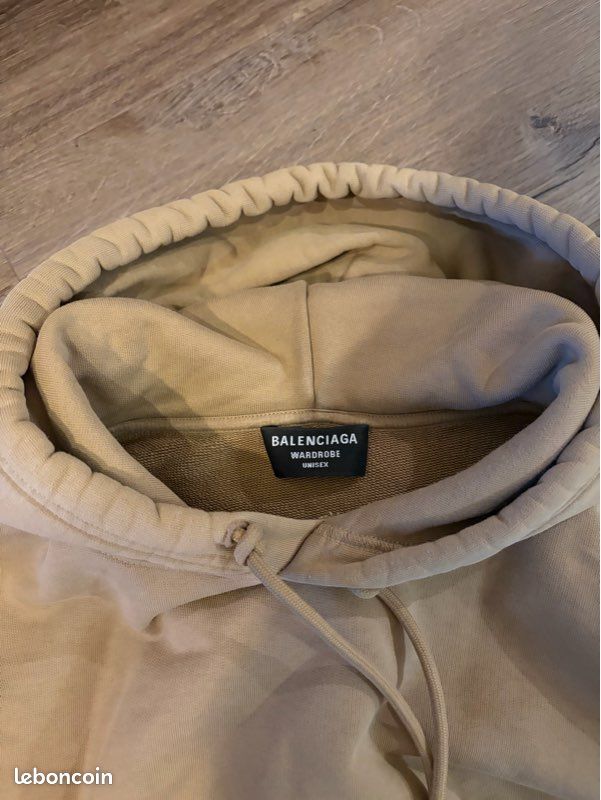 Balenciaga (image 2)