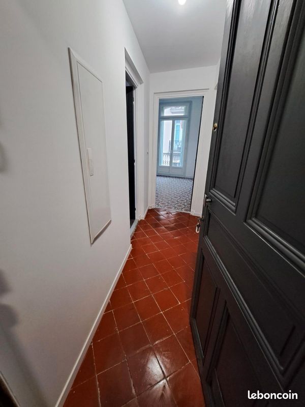 Appartement 2 pièces 56 m² · à Béziers · 56 m² · 600 €