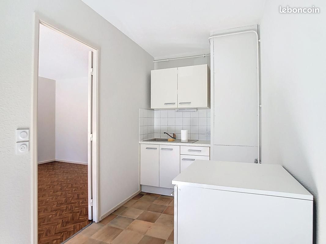 Appartement a louer aurillac - 2 pièce(s) - 40 m2 - Surfyn