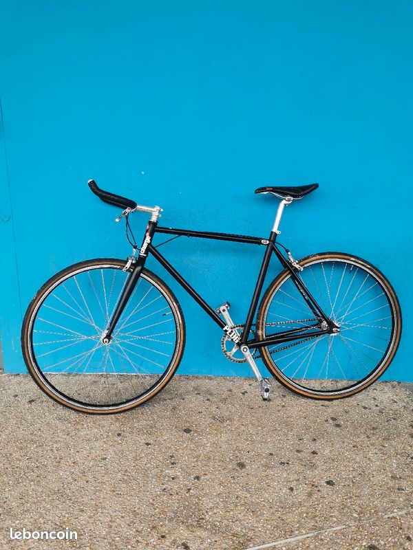 Fixed Gear Bike Charge Plug Bike Blue Charge Plug Frame Charge