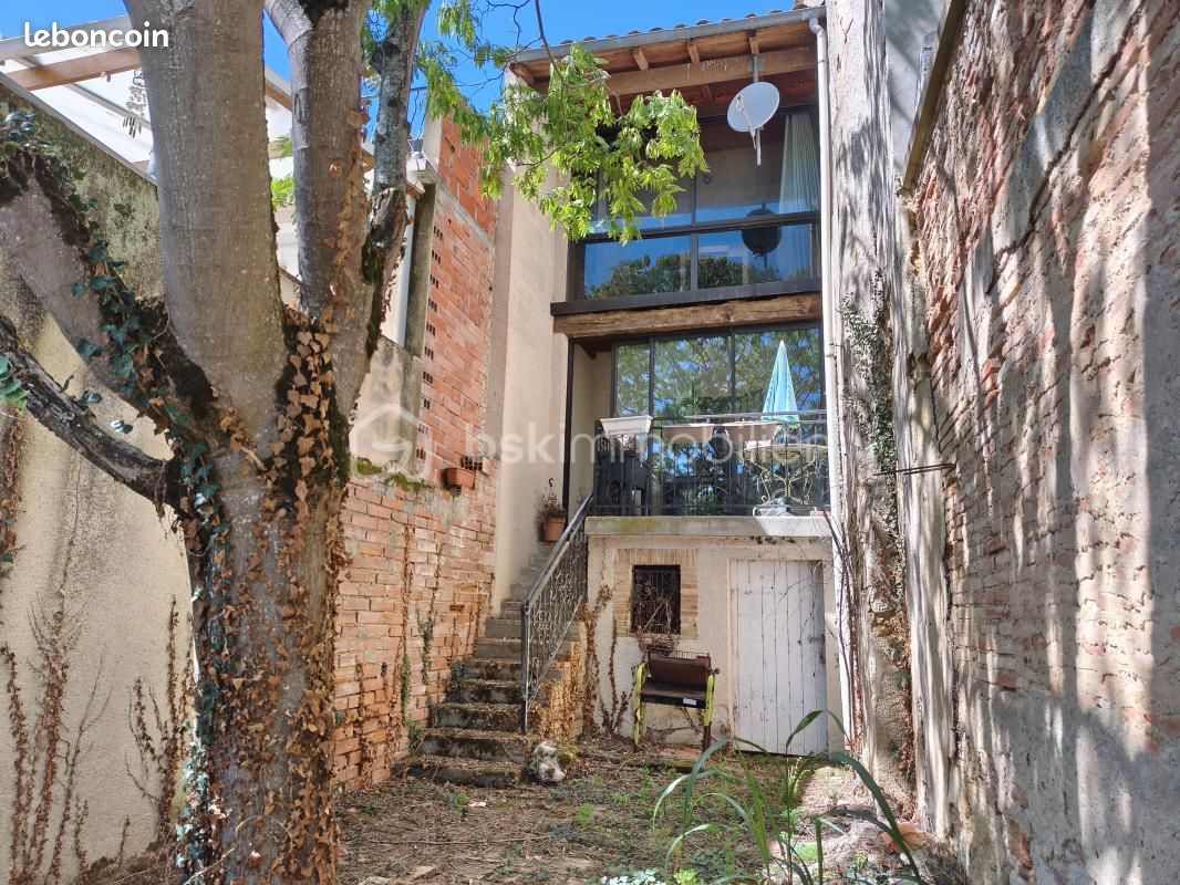 Maison 5 pièces 97 m² · à Lavit · 97 m² · 81 000 €