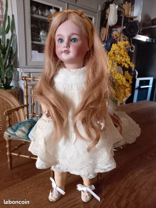 Belle poupee ancienne - Collection