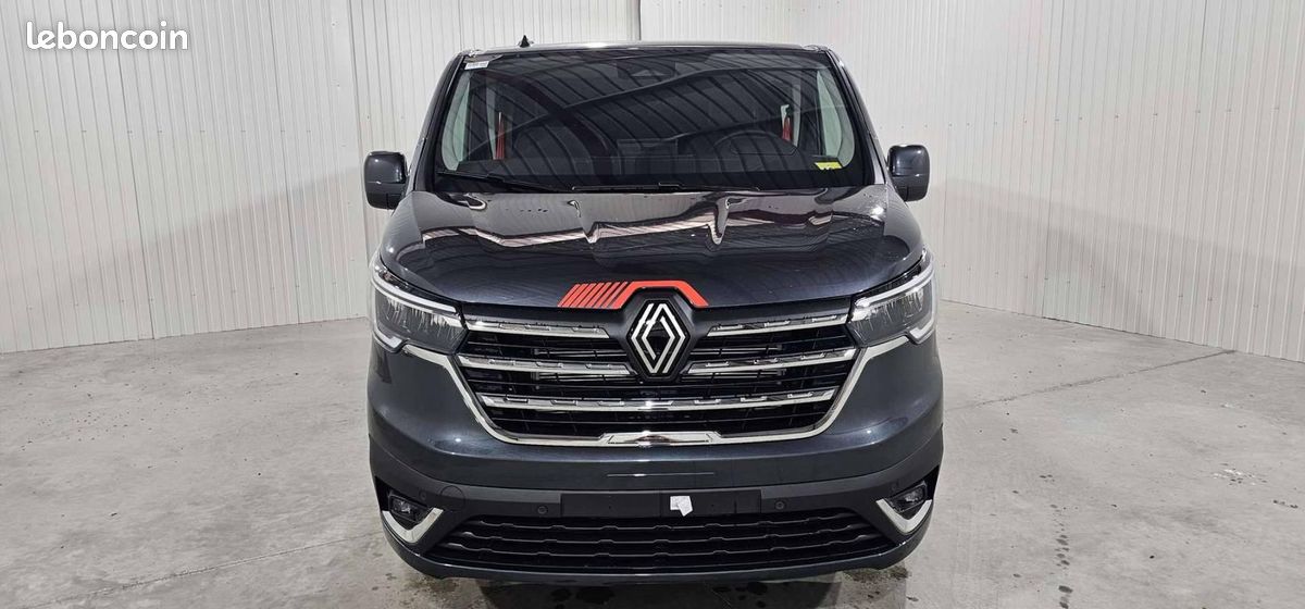 Renault Trafic CABINE APPROFONDIE CA L1H1 BLUE DCI 170 BVA9 RED EDITION EXCLUSIVE (image 3)