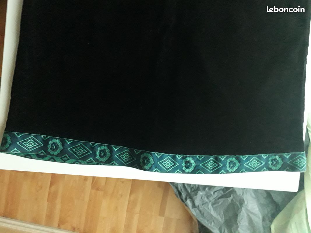 Jupe longue en velours noir taille M du Népal (image 3)