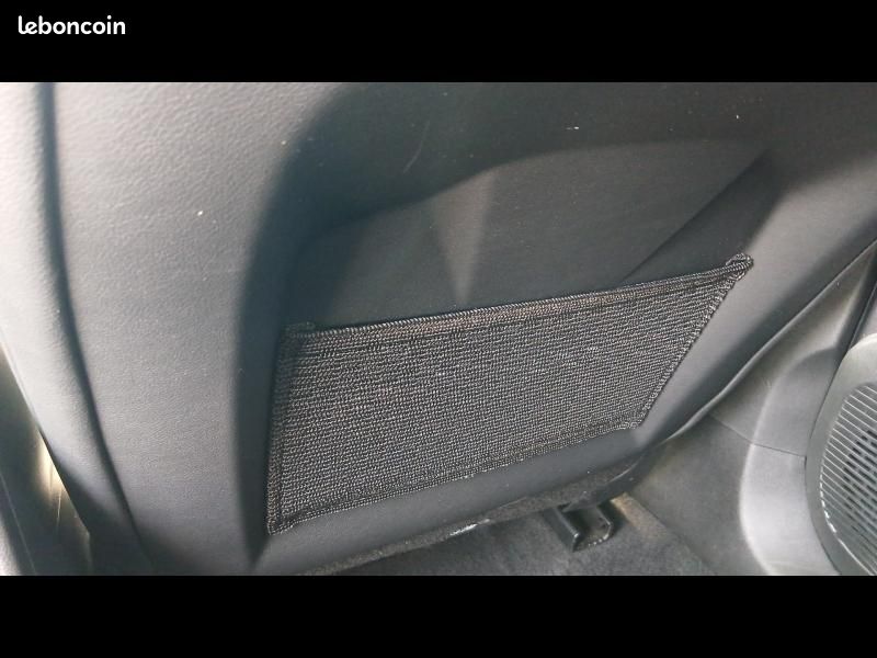 Renault Captur 1.6 E-Tech hybride 145ch Rive Gauche (image 25)