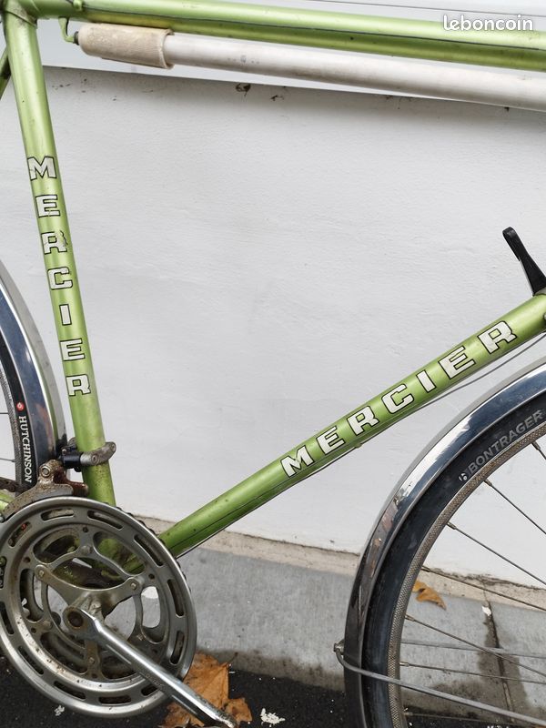 Authentique vélo de course vintage des années 70-80 de la