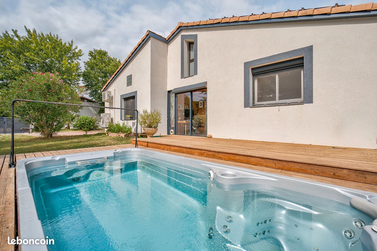 Maison 6 pièces 137 m² · à Labège · 137 m² · 579 000 €
