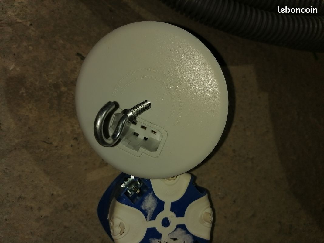 Electricien Pieuvre électrique - Pièces 10m2 (image 2)