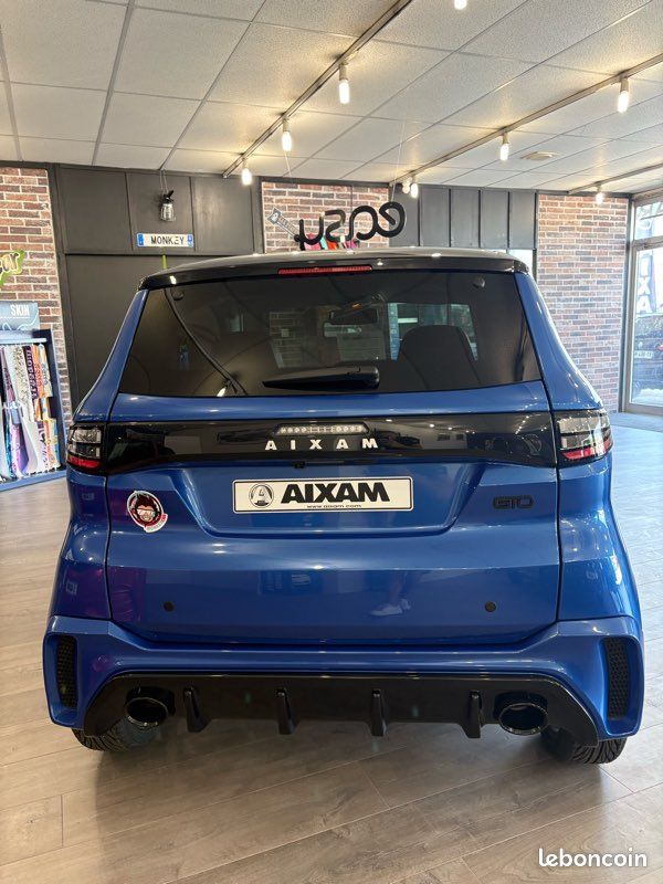 Voiture sans permis AIXAM CITY GTO Bleu Saphir (image 3)