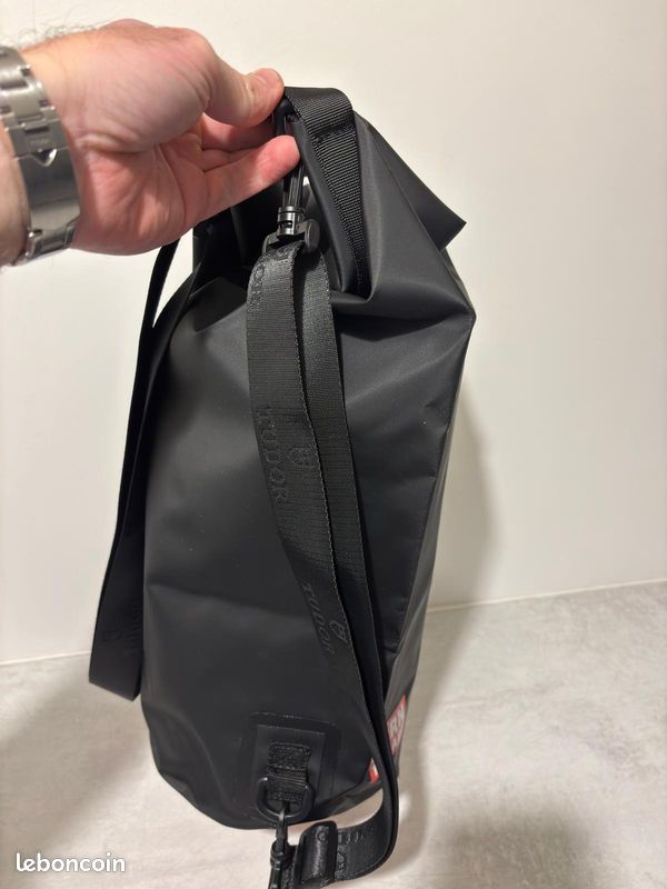 Sac à Dos Tudor Week-end - Neuf Avec Défaut - Etanche + Porte-clés