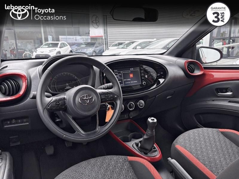 Toyota Aygo X 1.0 VVT-i 72ch Design (image 8)