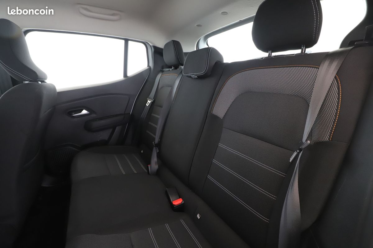 Dacia Sandero III Stepway 1.0 TCe Confort 91 ch (image 8)