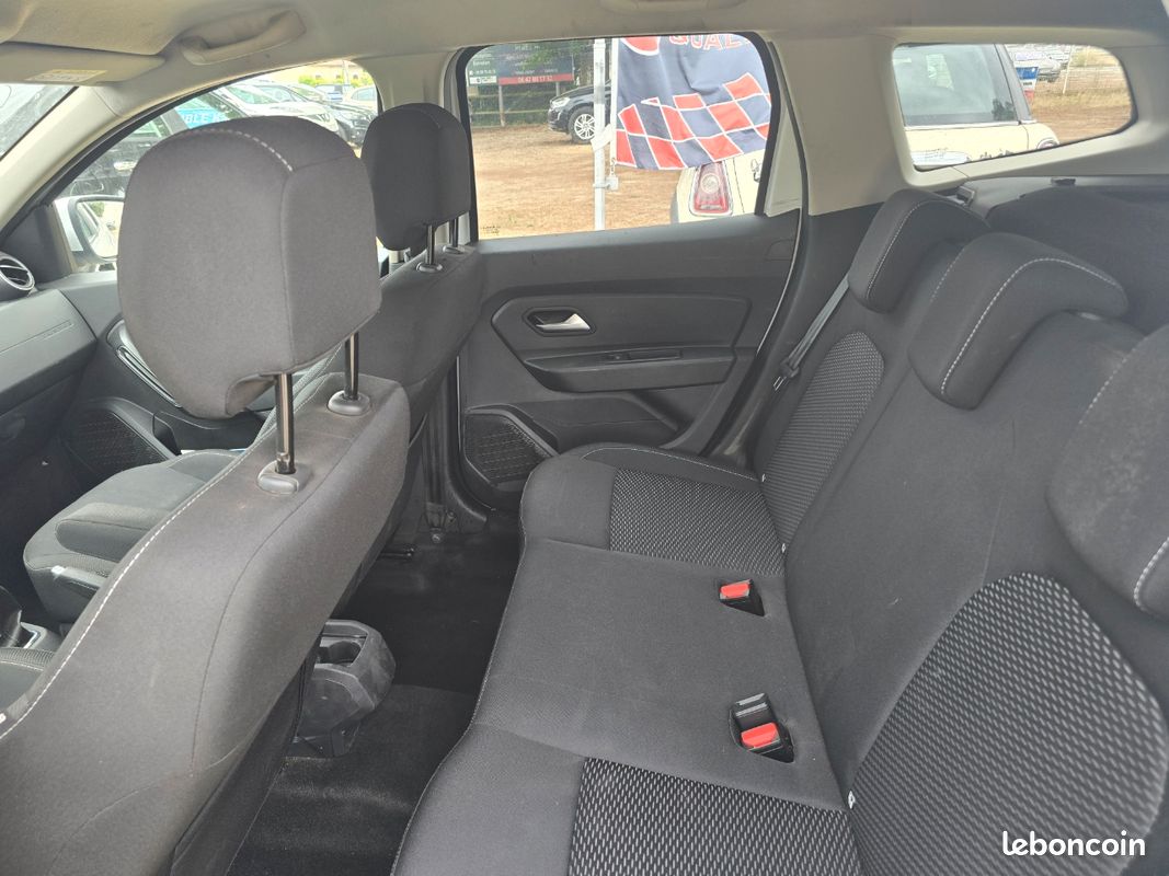 DACIA DUSTER 1.5 DCI 115CH 4x4 (image 6)