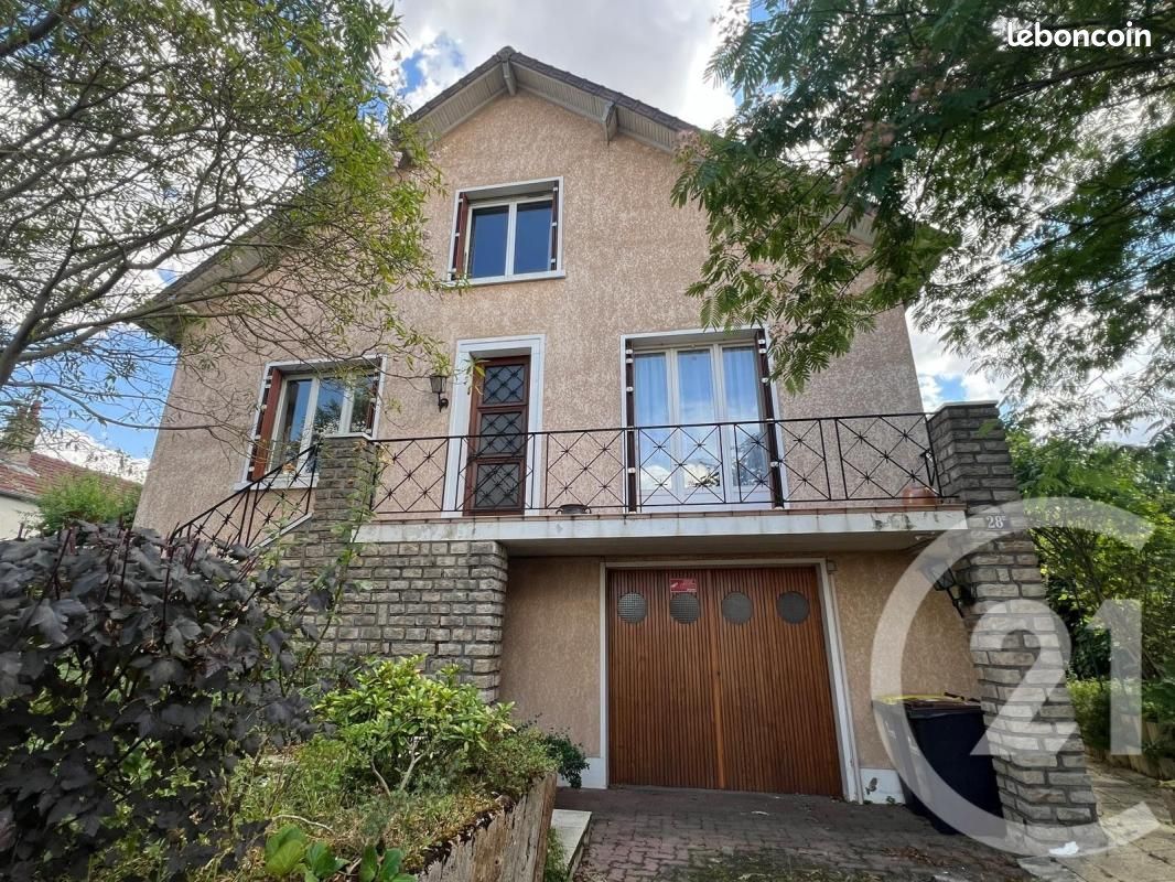 Maison 5 pièces 122 m² · à Nevers · 122 m² · 130 000 €