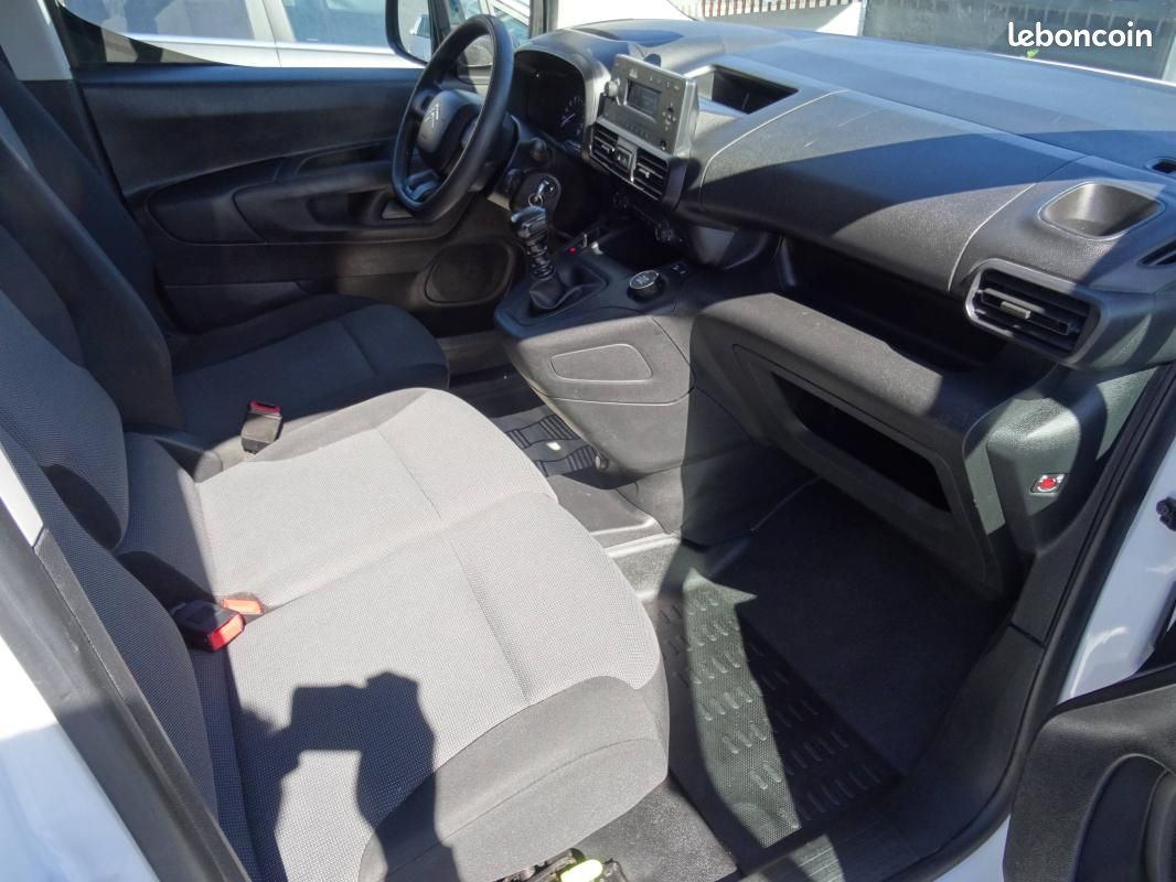 Citroën Berlingo 1.5 Hdi 130cv Dangel 4X4 (image 8)