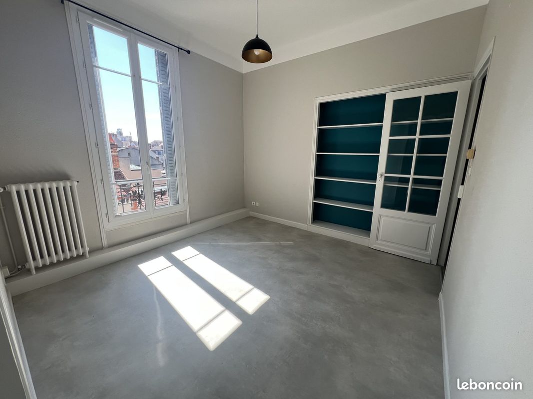 Appartement 3 pièces 62 m² · à Montluçon · 62 m² · 550 €