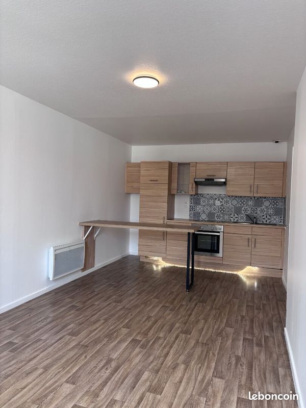 Appartement 2 pièces 38 m² · à Pontarlier · 38 m² · 700 €/mois