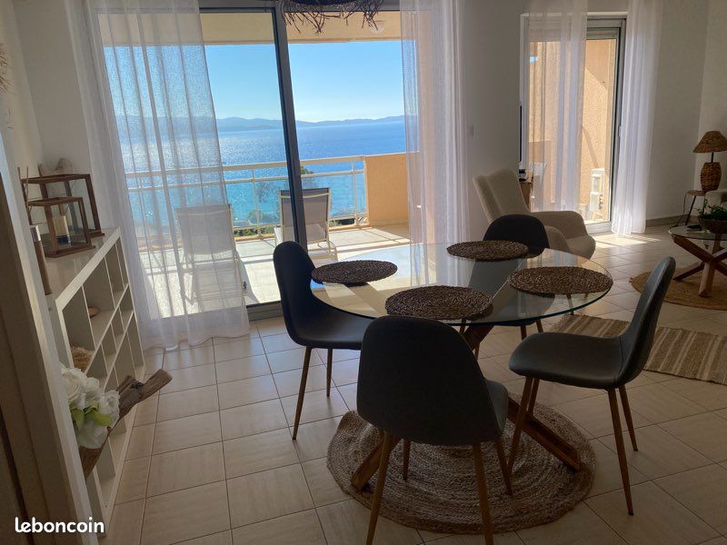 Appartement 2 pièces 55 m² · à Ajaccio · 55 m² · 990 €/mois